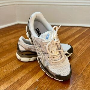 ASICS GEL-NYC Running Shoe